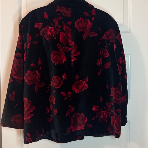 Talbots black velvet blazer red roses SZ 18 3/4 length sleeves 100% Cotton lined - Picture 2 of 15